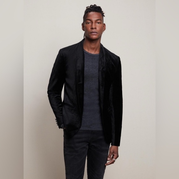 John Varvatos Earl Evening Jacket. Black velvet. Size USA 38
